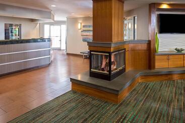 هتل Residence Inn Huntsville