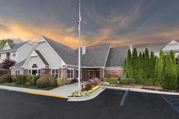 هتل Residence Inn Huntsville