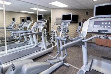 هتل Residence Inn Huntsville