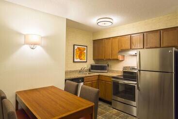 هتل Residence Inn Louisville Northeast