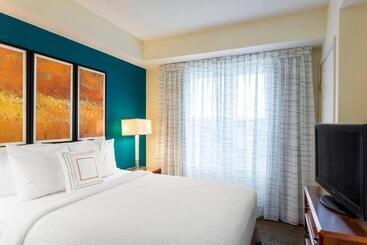 هتل Residence Inn Louisville Northeast