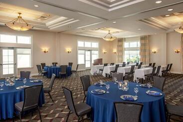 هتل Residence Inn By Marriott Norfolk Airport