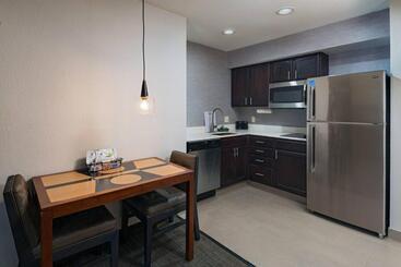 هتل Residence Inn Shreveport Airport