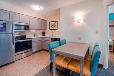 هتل Residence Inn By Marriott Wilmington Landfall