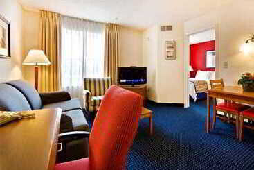هتل Residence Inn By Marriott Wilmington Landfall
