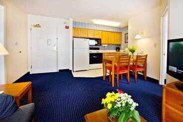 هتل Residence Inn By Marriott Wilmington Landfall
