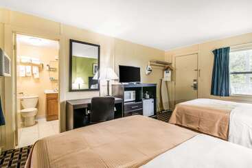 فندق Rodeway Inn