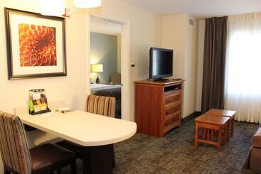 هتل Sonesta Es Suites Portland Vancouver 41st Street