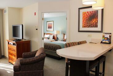 هتل Sonesta Es Suites Portland Vancouver 41st Street