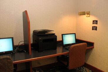 هتل Sonesta Es Suites Portland Vancouver 41st Street