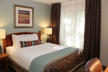 هتل Sonesta Es Suites Portland Vancouver 41st Street