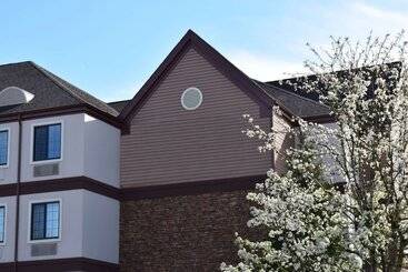هتل Sonesta Es Suites Portland Vancouver 41st Street
