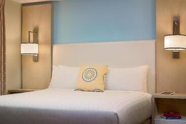 هتل Sonesta Es Suites St. Louis Westport