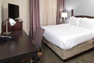 هتل Staybridge Suites   Charlotte Ballantyne, An Ihg