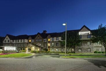 هتل Staybridge Suites Louisville East, An Ihg