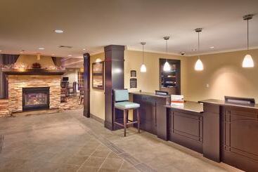 هتل Staybridge Suites Peoria Downtown, An Ihg