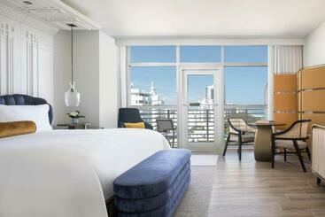 The Ritzcarlton, South Beach - Miami Beach