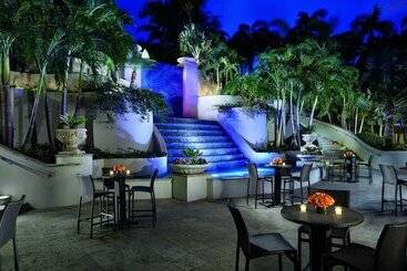 هتل The Ritzcarlton Coconut Grove, Miami
