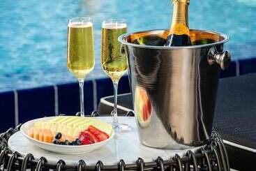 هتل The Ritzcarlton Coconut Grove, Miami