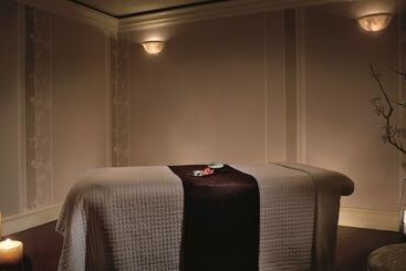 هتل The Ritzcarlton Coconut Grove, Miami