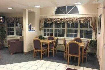 Microtel Inn By Wyndham Champaign