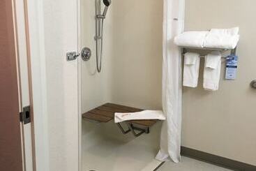 Microtel Inn By Wyndham Champaign