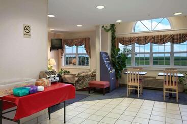 Microtel Inn By Wyndham Champaign