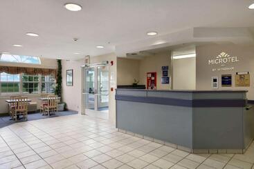 Microtel Inn By Wyndham Champaign