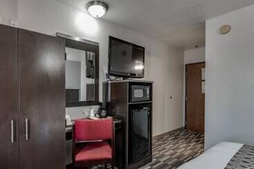 Microtel Inn & Suites By Wyndham Oklahoma City Airport