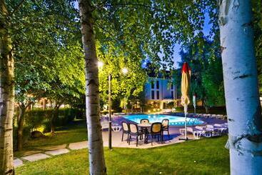 Family Hotel Edia Sandanski