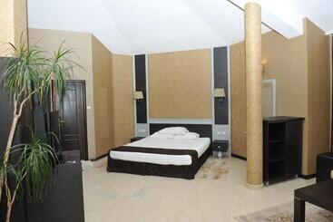 Family Hotel Edia Sandanski