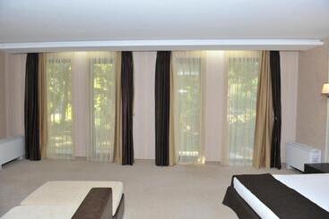 Family Hotel Edia Sandanski