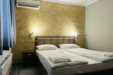 Family Hotel Familia