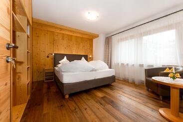 Garni Hotel Geier