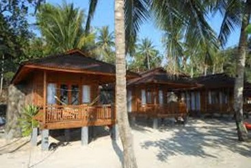 هتل Bastianos Bangka Dive Resort