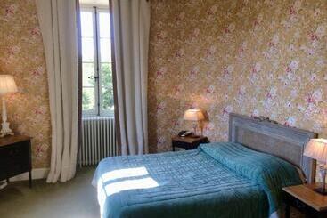 هتل Chateau Des Arpentis