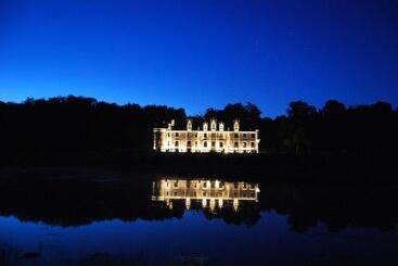 هتل Chateau Des Arpentis