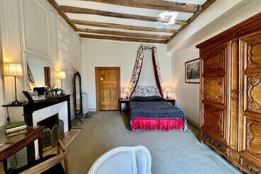 هتل Chateau Des Arpentis