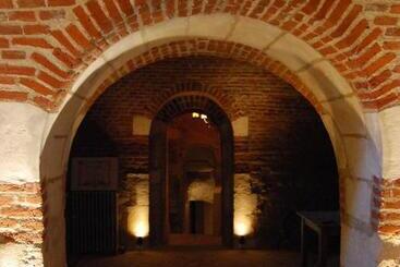 هتل Chateau Des Arpentis