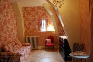 هتل Chateau Des Arpentis