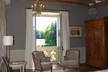 هتل Chateau Des Arpentis
