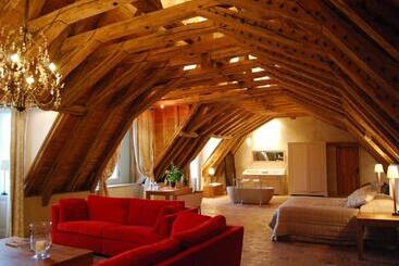 هتل Chateau Des Arpentis