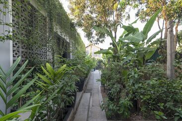 هتل Green Stay Village