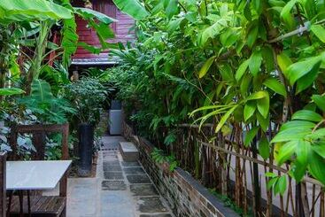 هتل Green Stay Village