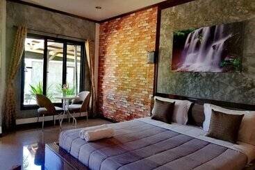 酒店 Khun Naparn Resort