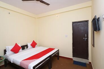 Отель Shiv Ganga View By Oyo Rooms
