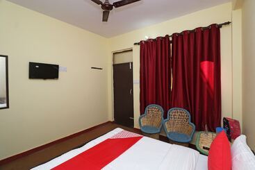 Отель Shiv Ganga View By Oyo Rooms
