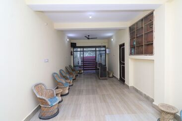 Отель Shiv Ganga View By Oyo Rooms