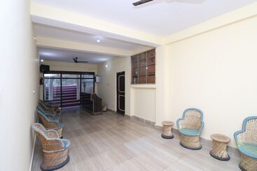 Отель Shiv Ganga View By Oyo Rooms