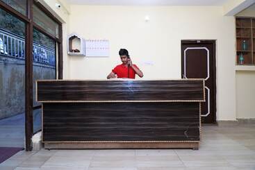 Отель Shiv Ganga View By Oyo Rooms